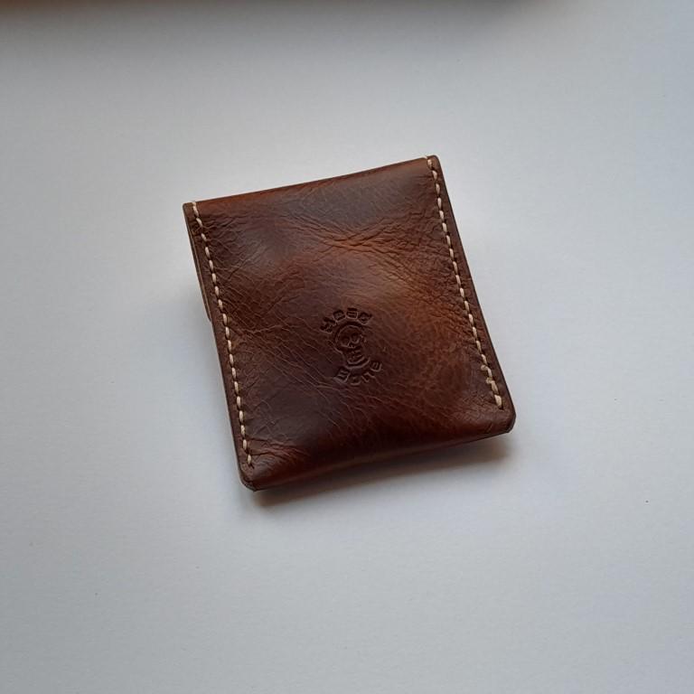 Handmade Italian Leather Coin Purse – Full-Grain Chestnut