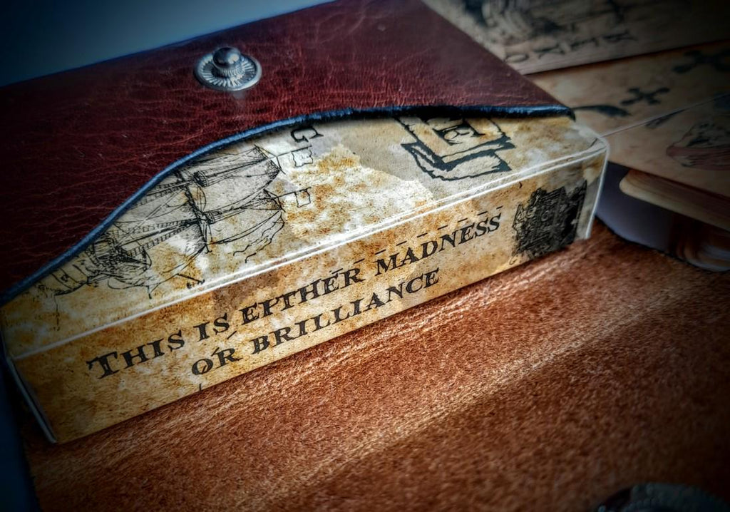 Handmade Italian Leather Playing Card Case – Hand Stitched